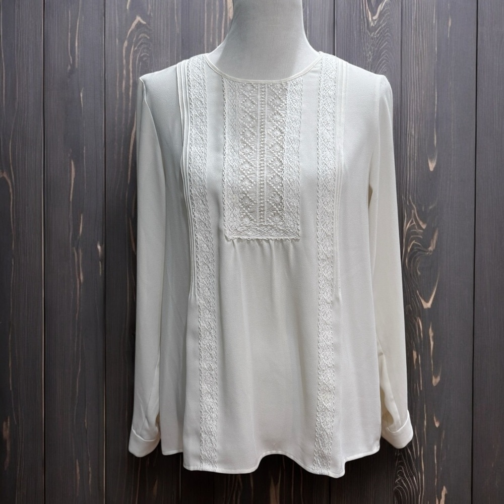 J. Jill Long Sleeve Ivory Embroidered Yoke Blouse Size Medium